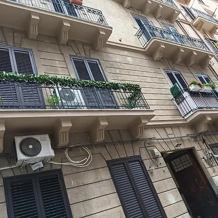 Vida Luxury Πανσιόν